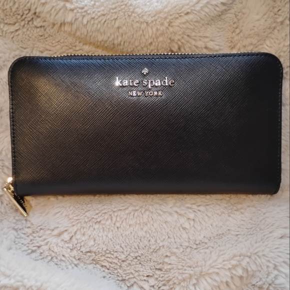 NWOT Kate Spade ♠️ Staci Saffiano Large Zip Around Wallet in Black - Picture 1 of 6